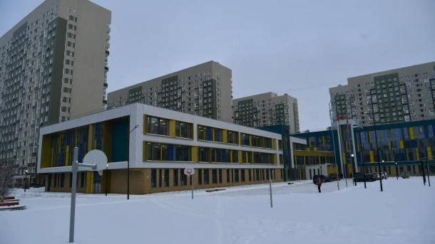 В Омске открылся новый лицей в микрорайоне «Прибрежный»