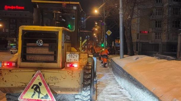 Более 47 тысяч кубометров снега вывезено с улиц Новосибирска за три дня