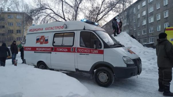 200-килограммовую женщину эвакуировали из квартиры в Новосибирске