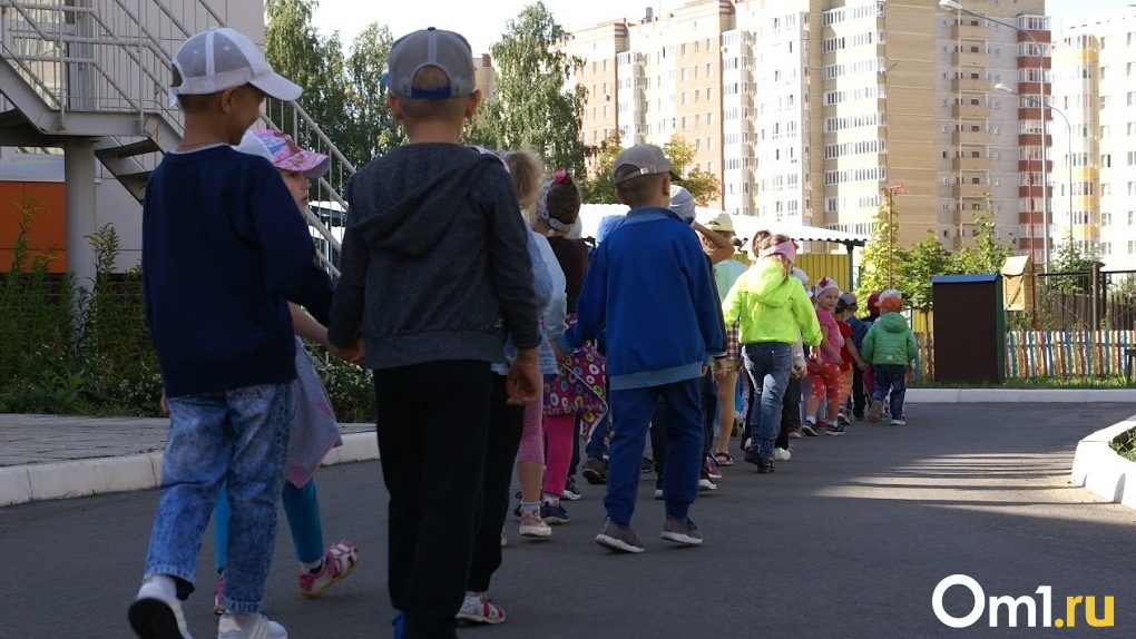 В Омске прокуратура нашла ряд нарушений в детсадах, которые могут подвергать жизни детей серьёзной угрозе