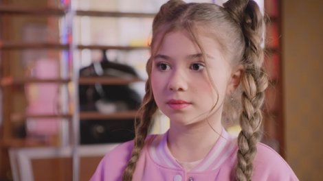 Блогер из Новосибирска Милана Хаметова станет ведущей на МУЗ-ТВ