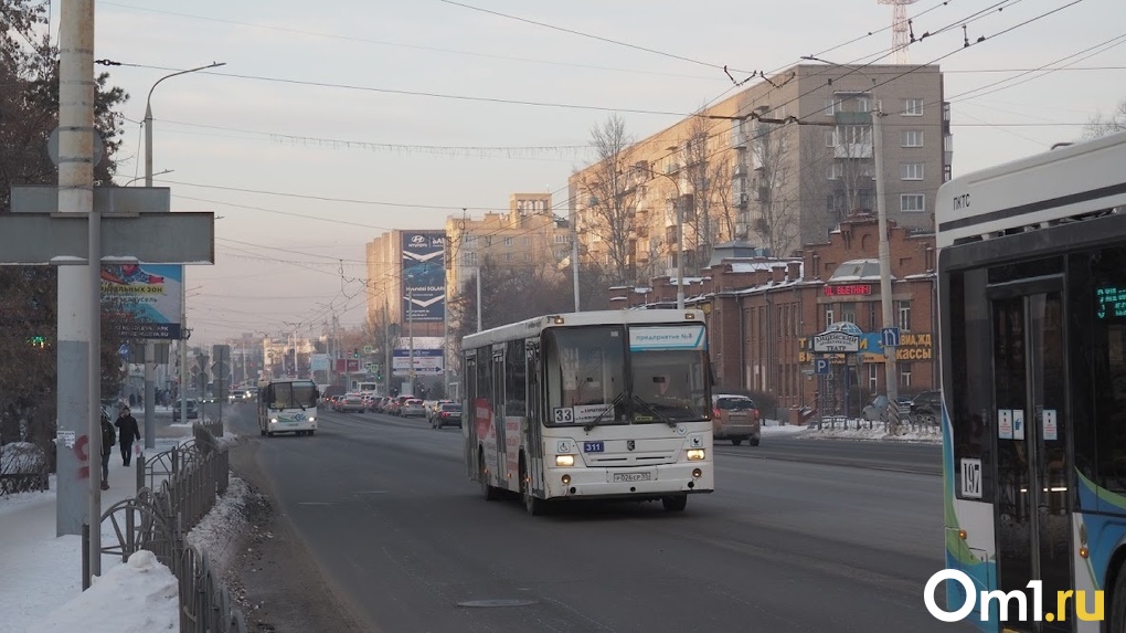 Омские автобусы будут ходить реже на праздники