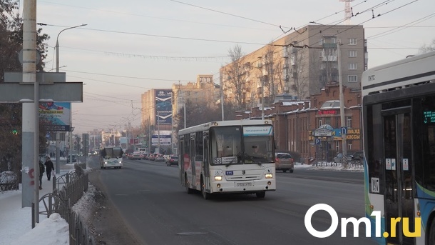 Омские автобусы будут ходить реже на праздники