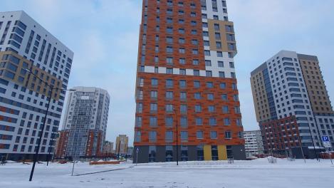 В Омске у закрытого бульвара построили две высотки