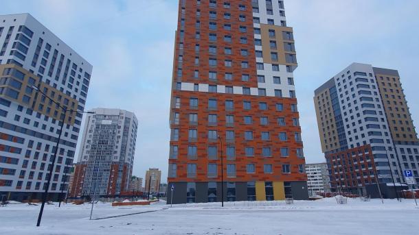 В Омске у закрытого бульвара построили две высотки