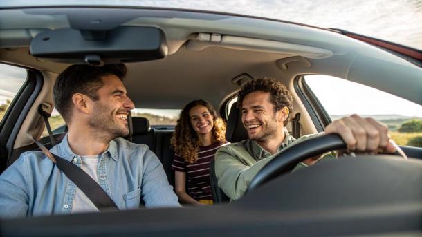 Drivee в Омске: хорошие люди возят хороших людей