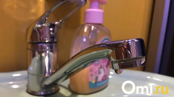 Где в Новосибирске отключат горячую воду в июне: список улиц