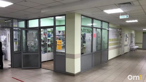 Из-за роста цен омичи впрок закупаются презервативами