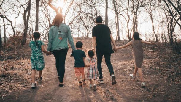В Новосибирской области пересмотрели статус многодетной семьи — все члены семьи должны быть гражданами РФ