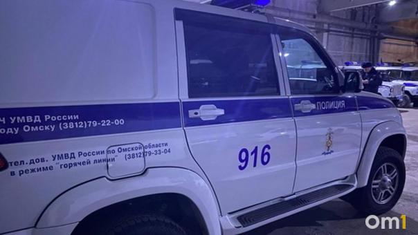В Омске иномарка сбила мопед с подростками