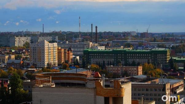 В Омске планируют увеличить количество рекламных конструкций на улицах