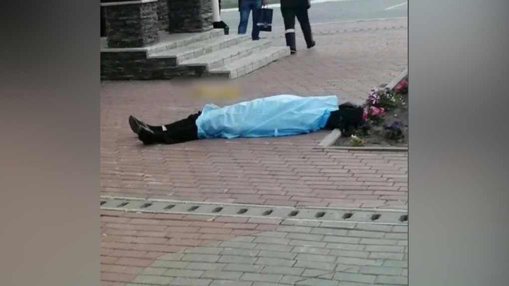 Таинственный труп на станции: тело мужчины обнаружили под Новосибирском