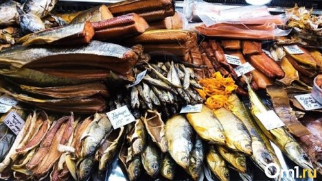 Как выбрать свежую и вкусную рыбу, рассказали омичам в Роспотребнадзоре