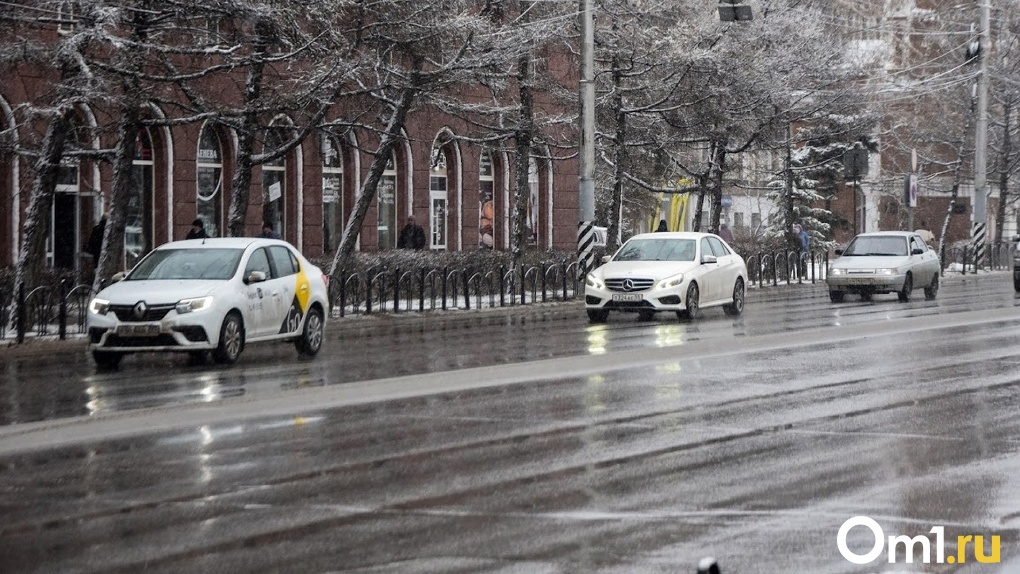 О причинах грязи на дорогах и применении Бионорда рассказали в мэрии Новосибирска