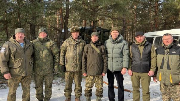 «Единая Россия» отправила подарки омским бойцам в зоне СВО