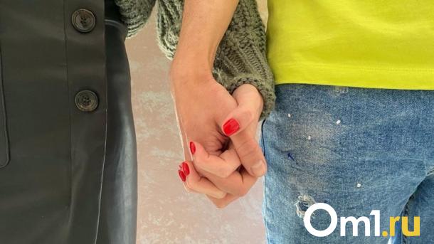 Новосибирцы готовы потратить 7 200 рублей на подарок ко Дню святого Валентина