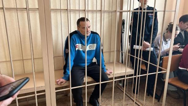 В Новосибирске судят Дениса Архипова, экс-министра энергетики и ЖКХ