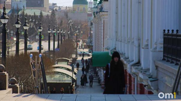 «Традиции уважаем»: омский ресторатор рассказал, когда перекрасит здание на Любинском