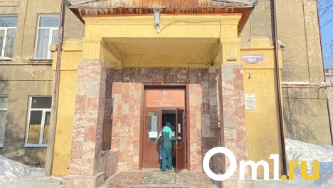 «Звуки сирены до сих пор в голове»: как помогают пострадавшим от взрыва на улице Линейной в Новосибирске