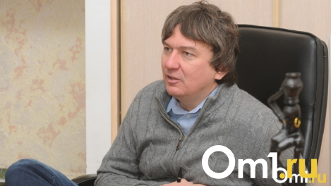 Омский бизнесмен Шкуренко поспорил на бутылку коньяка с сибирским ретейлером