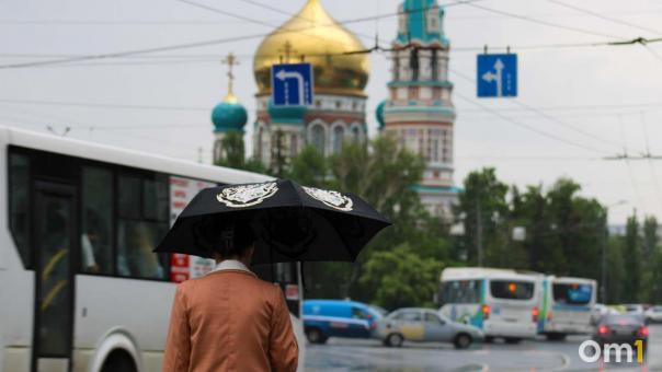 К выходным в Омск вместе с ливнями придёт похолодание