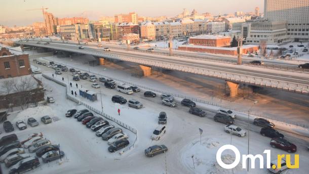 Пробки в Новосибирске достигли шести баллов в утренний час пик