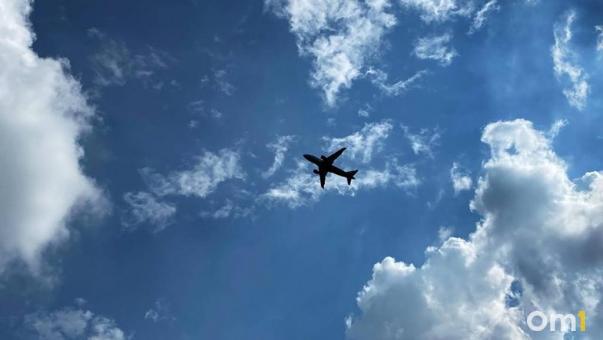 Стала известна цена билета на самолёт из Омска в Горно-Алтайск