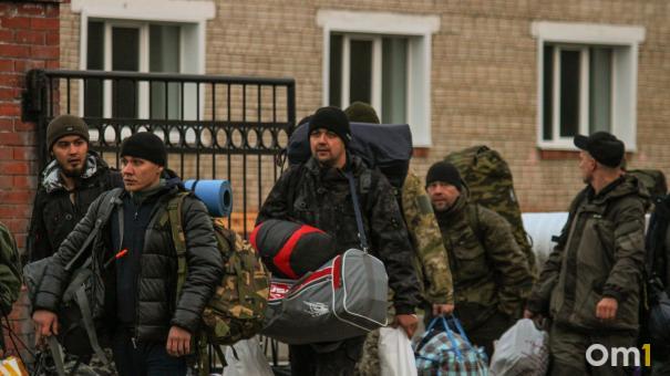 Омичам будут платить по 50 тысяч рублей за привлечение контрактников