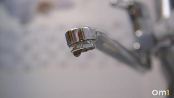 Часть омичей завтра останется без холодной воды