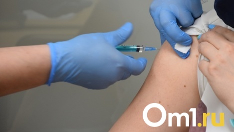 Боль и температура: стали известны побочные эффекты новосибирской вакцины для пожилых «ЭпиВакКорона-Н»