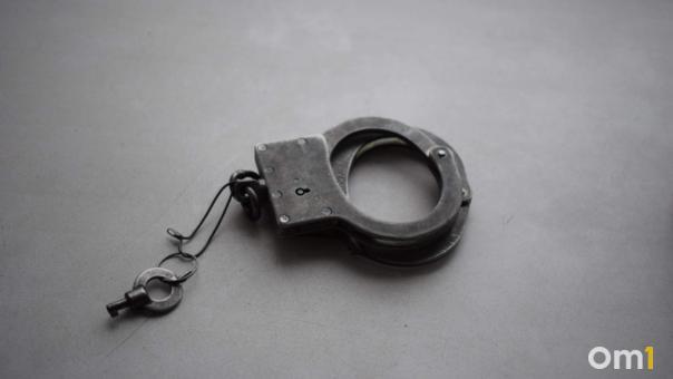 Омские росгвардейцы задержали мужчину, который был в федеральном розыске