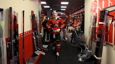 Омский «Авангард» может потерять Семёнова, но вернуть Костина