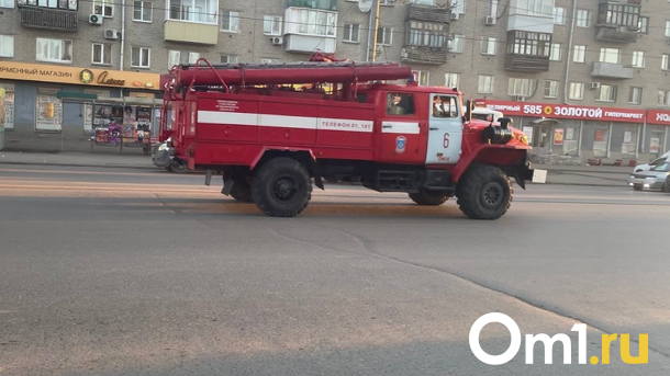 В Новосибирске ликвидировали пожар в комнате в общежития