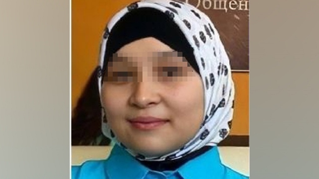 Вышла из школы и не вернулась: в Новосибирске сутки искали 16-летнюю девушку в хиджабе