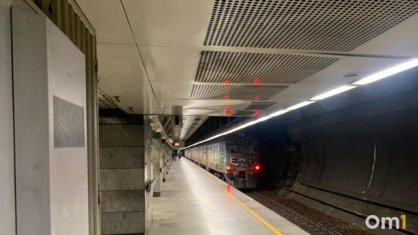 А давайте запустим в Омское метро городскую электричку?