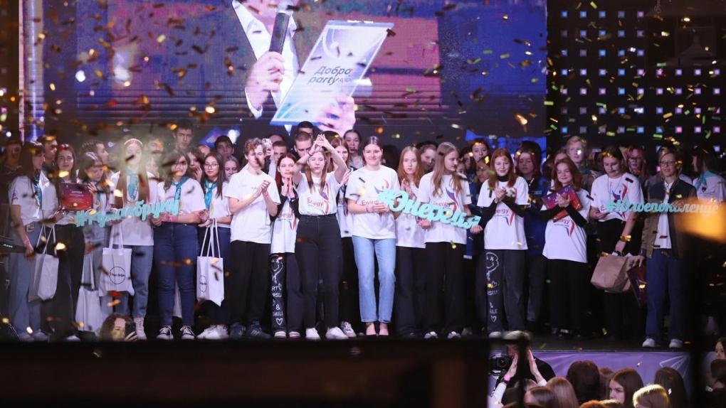 Волонтёрский отряд из посёлка Лузино Омского района занял второе место в региональном конкурсе «Лучший волонтёрский отряд — 2023»