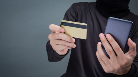 Уберегли пенсионера от мошенников