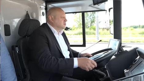 От самоката до автокрана: чем успел порулить Сергей Шелест