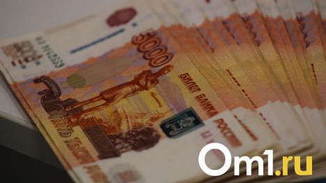 Компания выплатит компенсацию: житель Омской области получил переломы позвоночника на работе