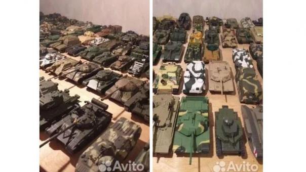 Коллекцию игрушечных танков за 130 тысяч продаёт мужчина в Новосибирске