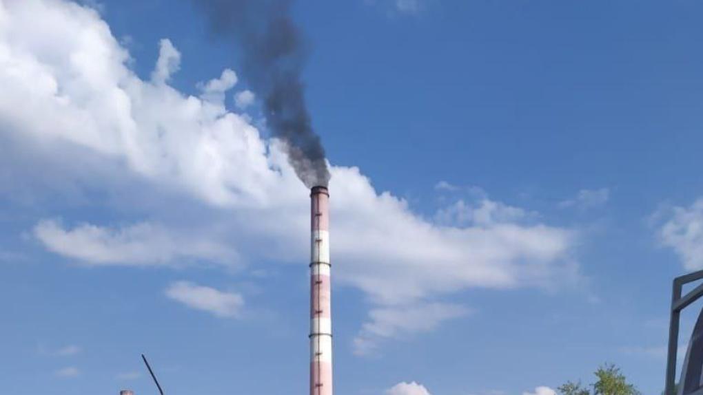 В Омске нашли 17 предприятий, которые не снизили выбросы во время режима НМУ