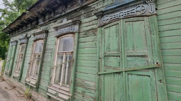 Омские волонтёры восстановят 100-летний дом в центре города