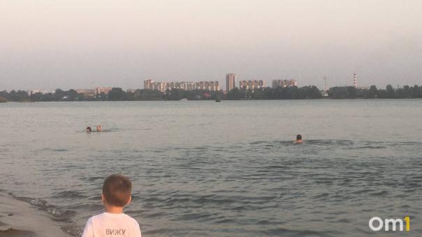 На Оби из-за снижения уровня воды образовались мели