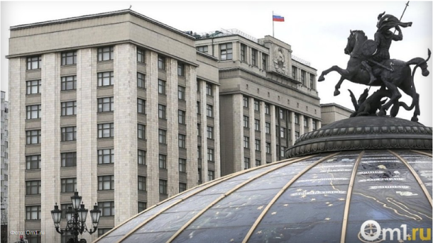 Госдума разрешила задерживать граждан за нарушение президентских указов в зоне военного положения