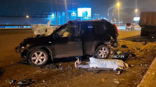 На Димитровском мосту Новосибирска произошло смертельное ДТП