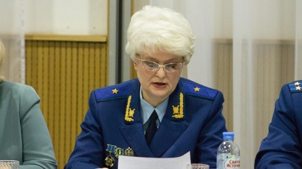 Экс-заместителя новосибирского прокурора Любовь Кузьменок задержали в Москве за крупную взятку