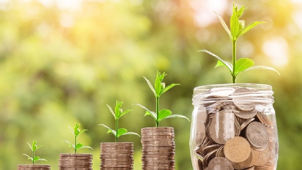 Объем сбережений жителей Омской области в ВТБ вырос на 11%