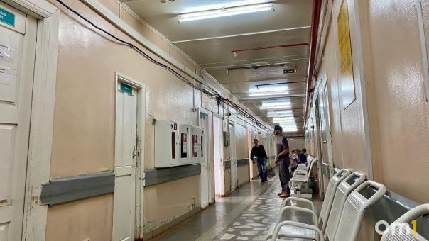 Омский минздрав опубликовал график работ поликлиник в новогодние праздники