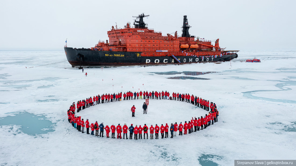 Впечатляющие кадры Арктики показал новосибирский фотограф Слава Степанов