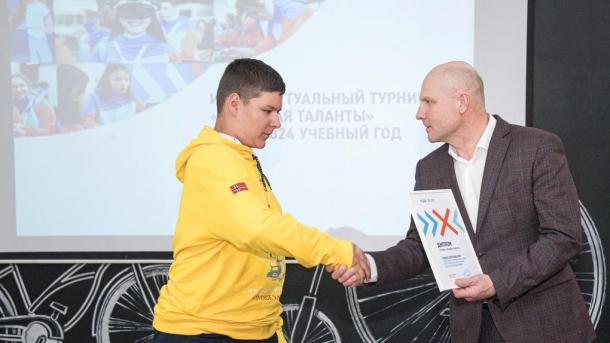 При поддержке ОНПЗ старшеклассники вышли на федеральный уровень с инженерными разработками